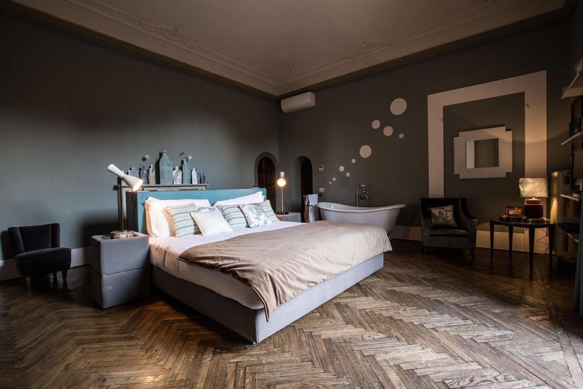 Adastra Suites Флоренция Экстерьер фото